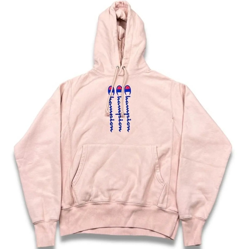 Champion x Urban Outfitters Reverse Weave Hoodie- Blush Pink in Small UNISEX